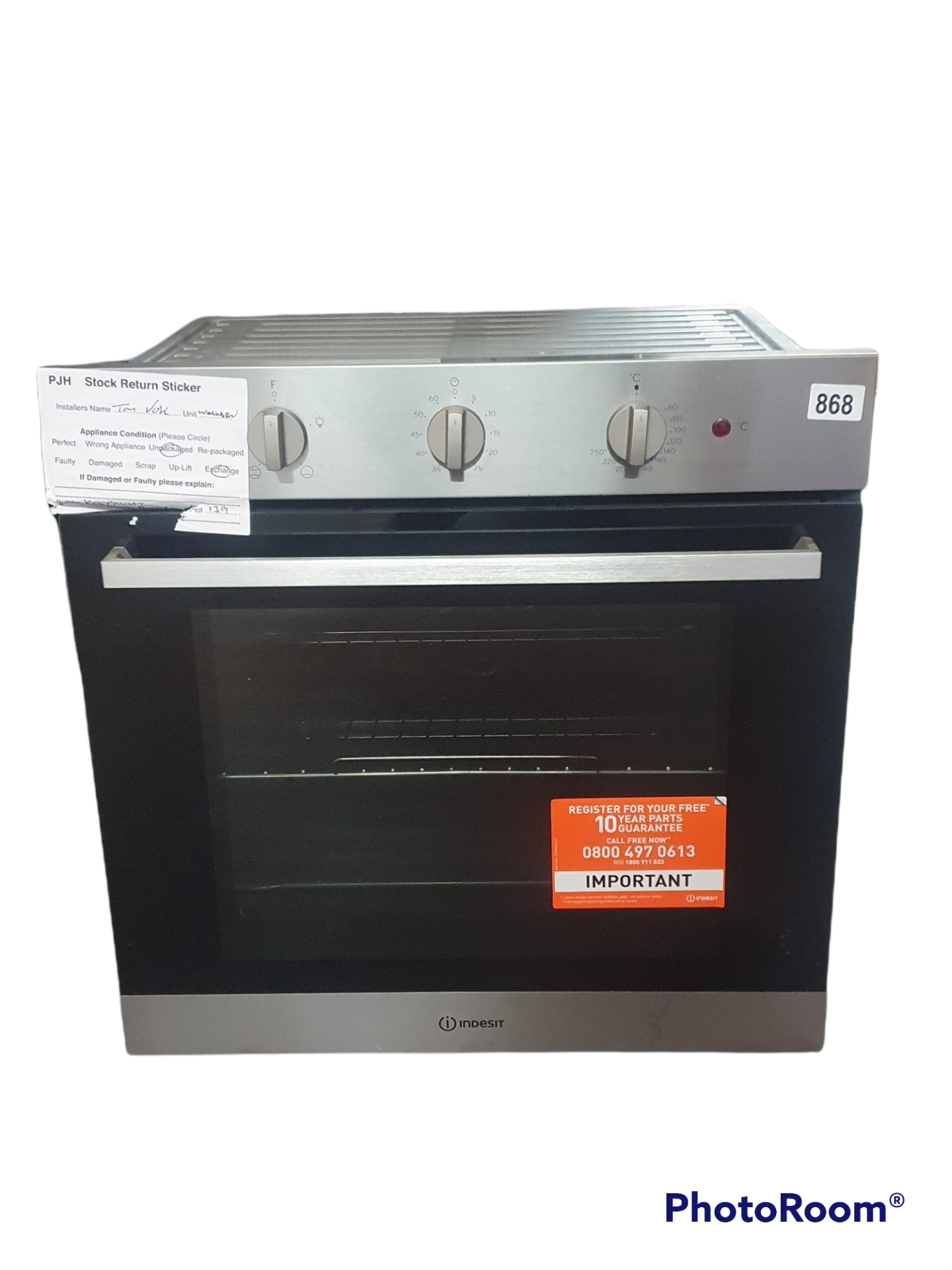Indesit Aria IFW6544HIXUK 71 Litres 60cm Built-in Single Electric Oven Stainless steel RRP £199