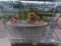 BOXED CleverSpa Waikiki 7 person Hot tub. RRP £874. UNCHECKED/UNTESTED.