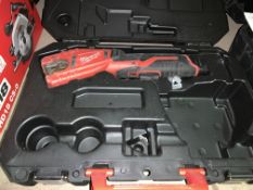 MILWAUKEE 12V 2.0AH LI-ION REDLITHIUM CORDLESS PIPE CUTTER COMES WITH CARRY CASE UNCHECKED/