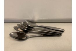 120 X BRAND NEW TEA SPOONS R15