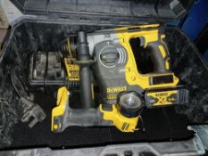 DEWALT DCK456M3T-GB 18V 4.0AH LI-ION XR COMES WIT 1 BATTERY, CHARGER AND CARRY CASE UNCHECKED/