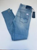 REPLAY ANBASS LIGHT BLUE JEANS SIZE 32/32 RRP £120 187