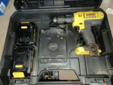 DEWALT DCD776S2T-GB 18V 1.5AH LI-ION XR CORDLESS COMBI DRILL COMES WITH 2 BATTERIES AND CARRY CASE