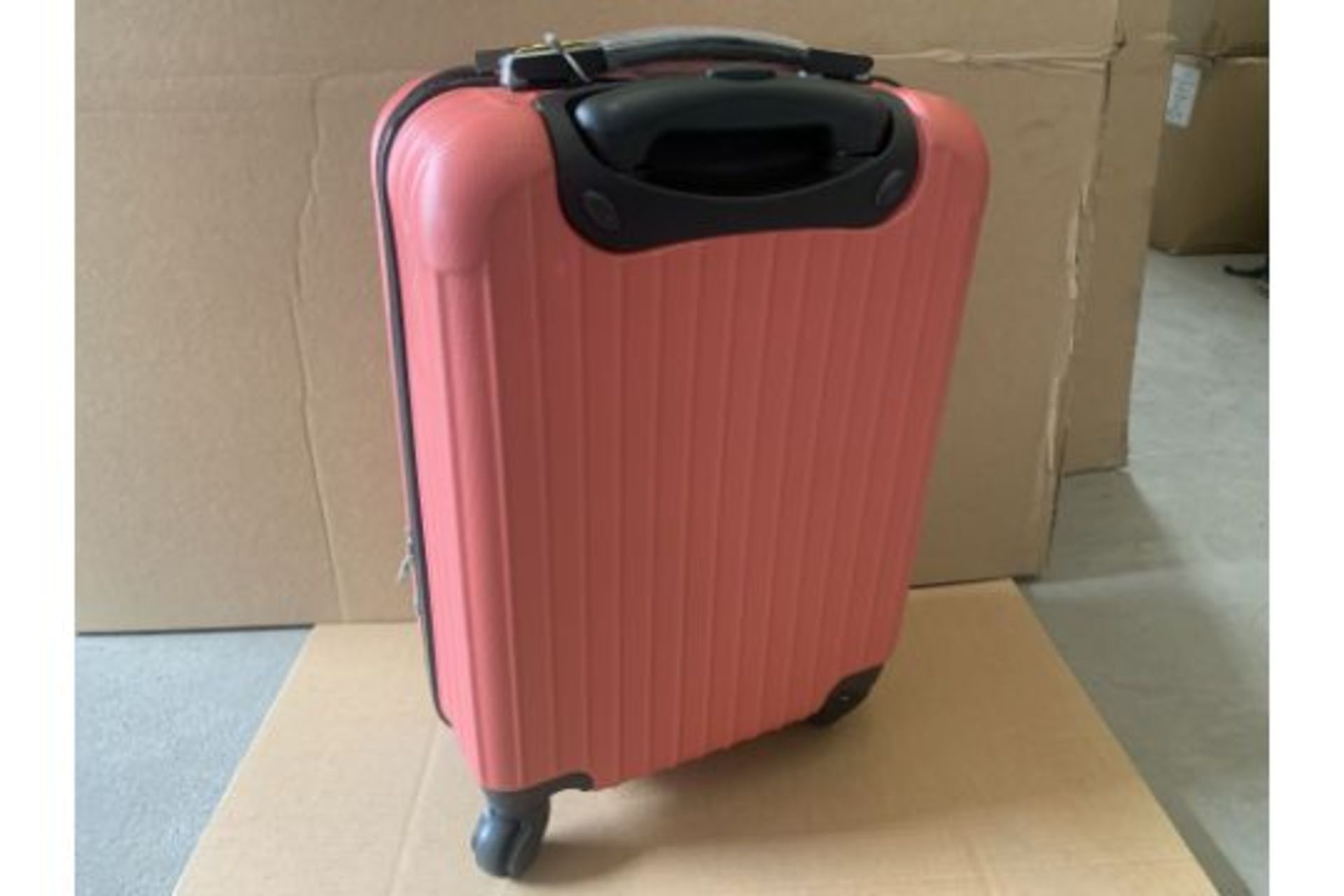 3 X BRAND NEW CABIN LUGGAGE BAGS (COLOURS MAY VARY) S1 - Image 3 of 3