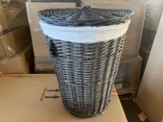 4 X NEW PACKAGED TESCO WIRE ROUND STORAGE/LAUNDRY BASKETS WITH LID. RRP £35 EACH (T/R)