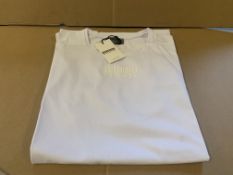 25 X BRAND NEW RISK COUTURE WHITE LONG SLEEVED LONG FIT T SHIRTS SIZE XS S1