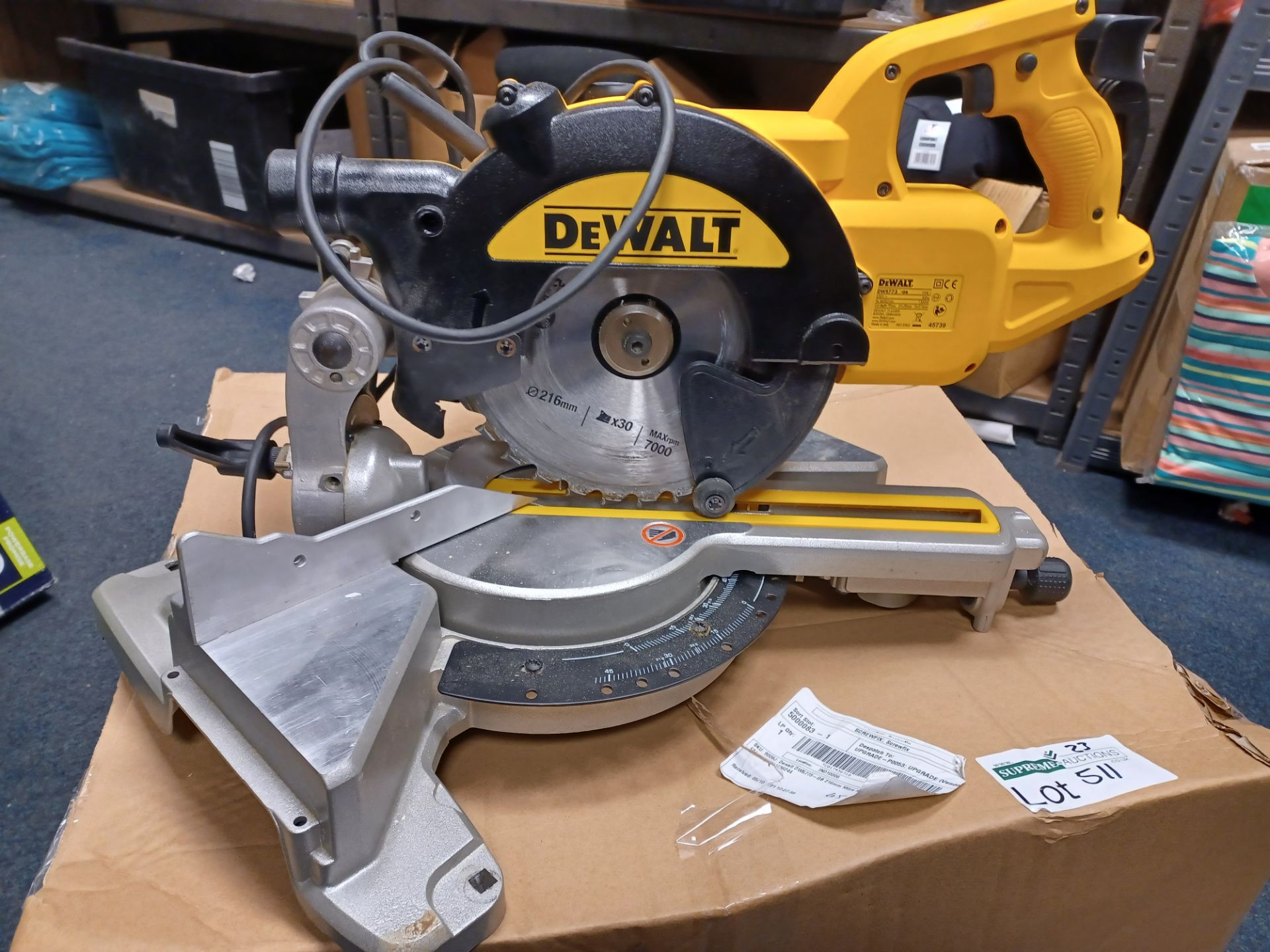 DEWALT DWS773-GB 216MM ELECTRIC SINGLE-BEVEL SLIDING COMPOUND MITRE SAW 240V UNCHECKED/UNTESTED -