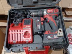 MILWAUKEE M18 BPDN-402C 18V 4.0AH LI-ION REDLITHIUM CORDLESS COMBI DRILL WITH 2 BATTERIES CHARGER