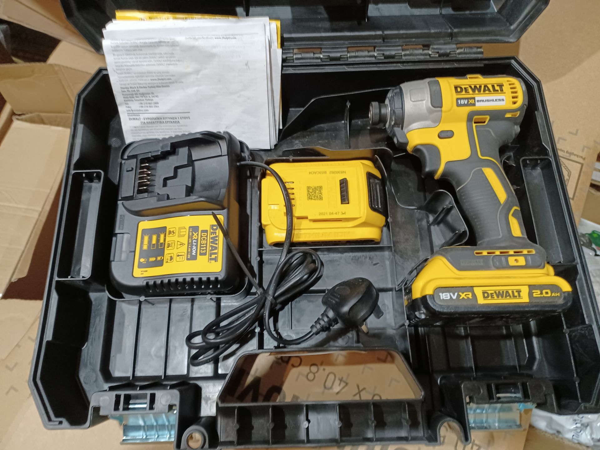 DEWALT DCF787D2T-SFGB 18V 2.0AH LI-ION XR BRUSHLESS CORDLESS IMPACT DRIVER COMES WITH BATTERY