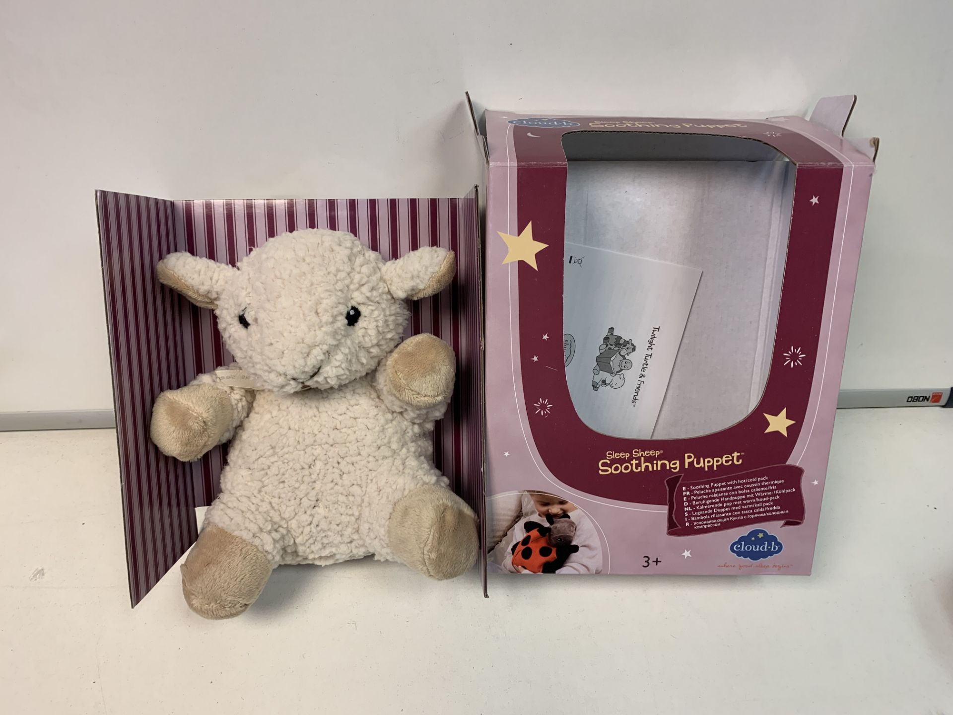 6 X NEW BOXED CLOUD-B TWILIGHT SLEEP SHEEP SOOTHING PUPPET WITH HOT/COLD PACK. A WARM HUG ON A