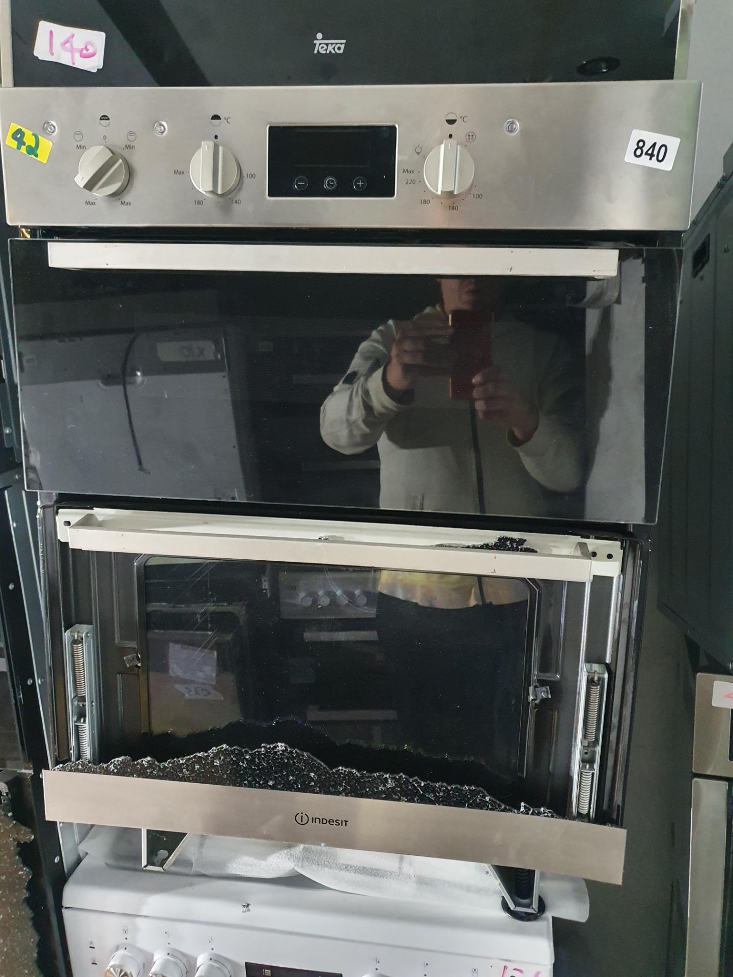 INDESIT DOUBLE OVEN