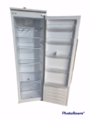 Hotpoint HS 18011 UK Built-In Larder Fridge white 314L RRP £469