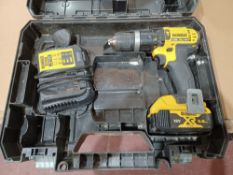 DEWALT DCD785P2T-SFGB 18V 5.0AH LI-ION XR CORDLESS COMBI-HAMMER DRILL COMES WITH BATTERY, CHARGER