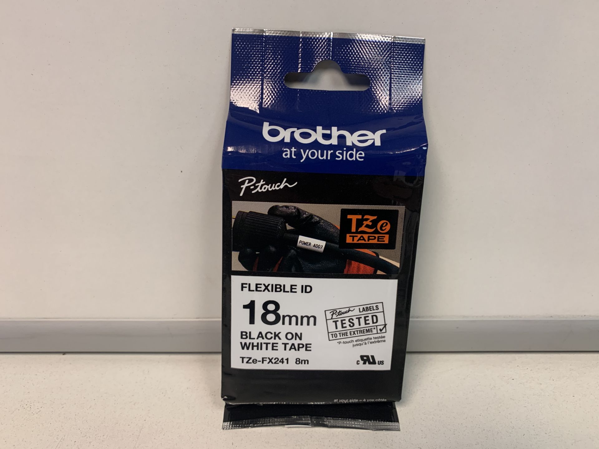 18 X BRAND NEW BROTHER BLACK ON WHITE TZE TAPE 18MM X 8M RRP £26 EACH R4