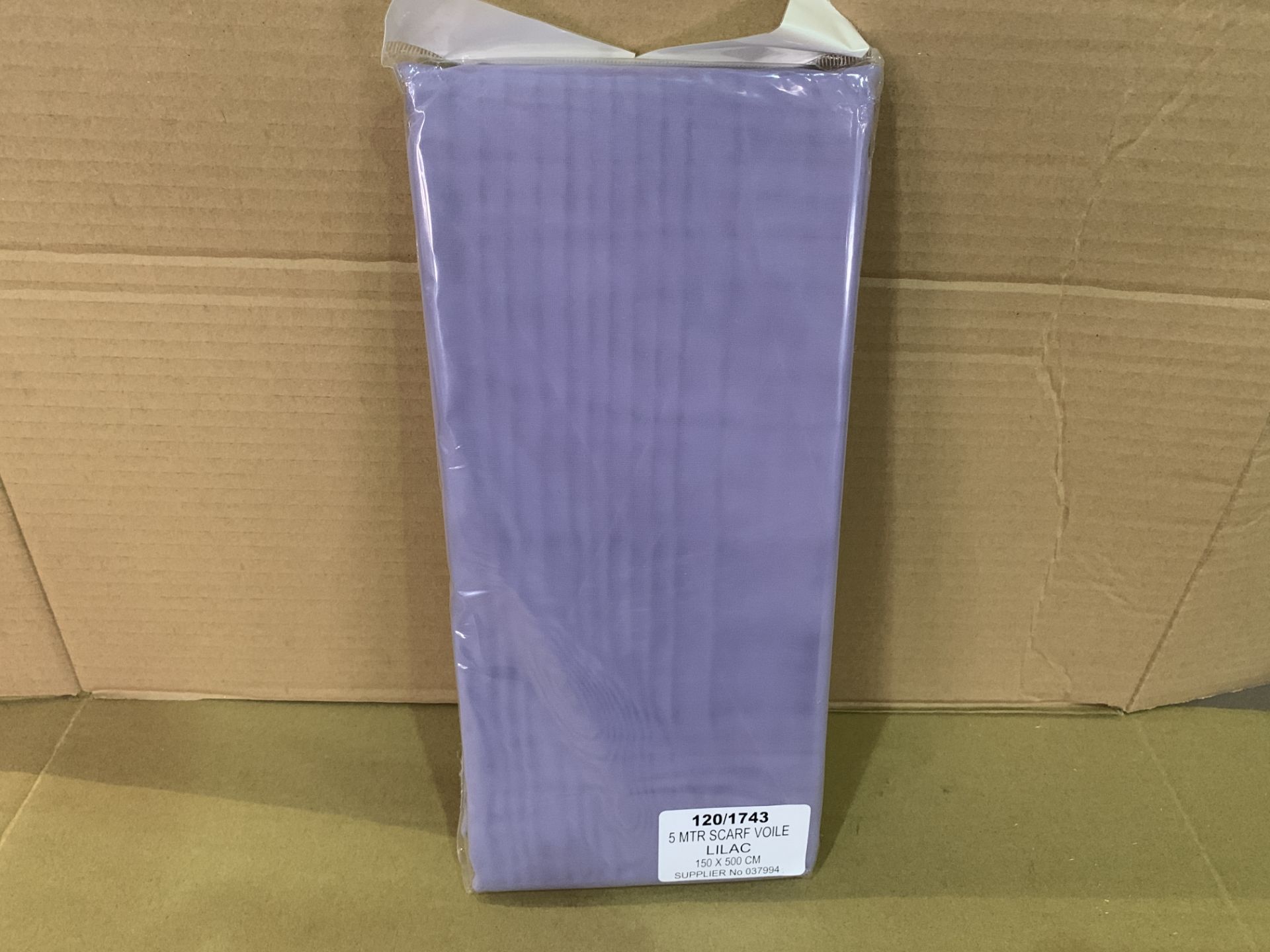 60 X BRAND NEW 5 METER LILAC SCARF VOILES R15