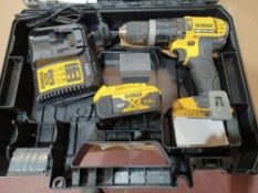 DEWALT DCD785P2T-SFGB 18V 5.0AH LI-ION XR CORDLESS COMBI-HAMMER DRILL COMES WITH BATTERY, CHARGER