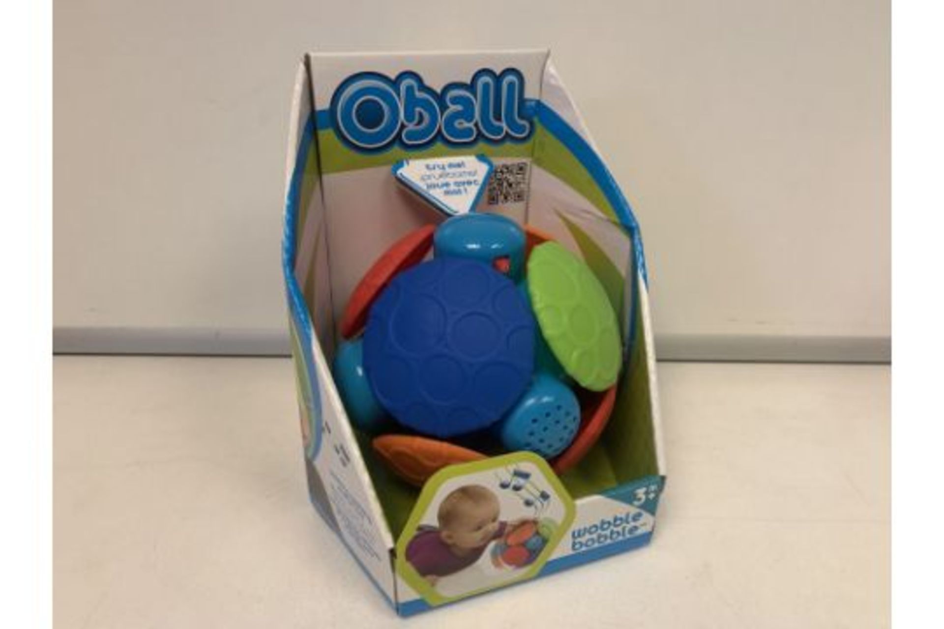 8 X NEW BOXED OBALL WOBBLE BOBBLE TOYS (ROW2MIDDLE)