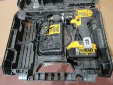 DEWALT DCD785P2T-SFGB 18V 5.0AH LI-ION XR CORDLESS COMBI-HAMMER DRILL COMES WITH BATTERY, CHARGER