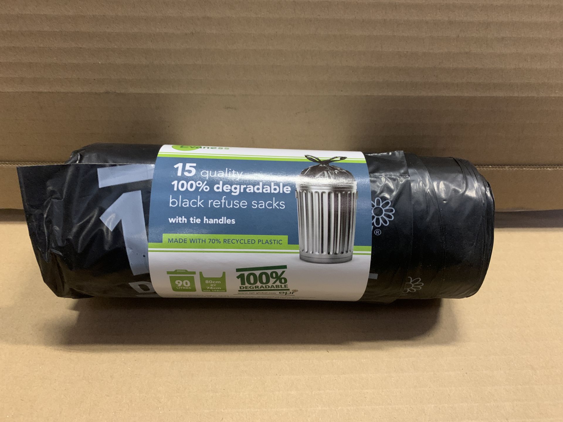 96 X BRAND NEW ROLLS OF 15 QUALITY 100% DEGRADEABLE BLACK REFUSE SACKS WITH HANDLES 90L S1