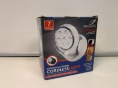 11 X BRAND NEW MOTION ACTIVATED CORDLESS LIGHTS R9