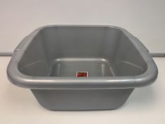 40 X NEW PACKAGED CURVER KITCHEN SOLUTIONS. 10L SQUARE SILVER BOWLS. (ROW 13)