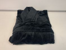 10 X BRAND NEW VELOUR BATHROBES INSL