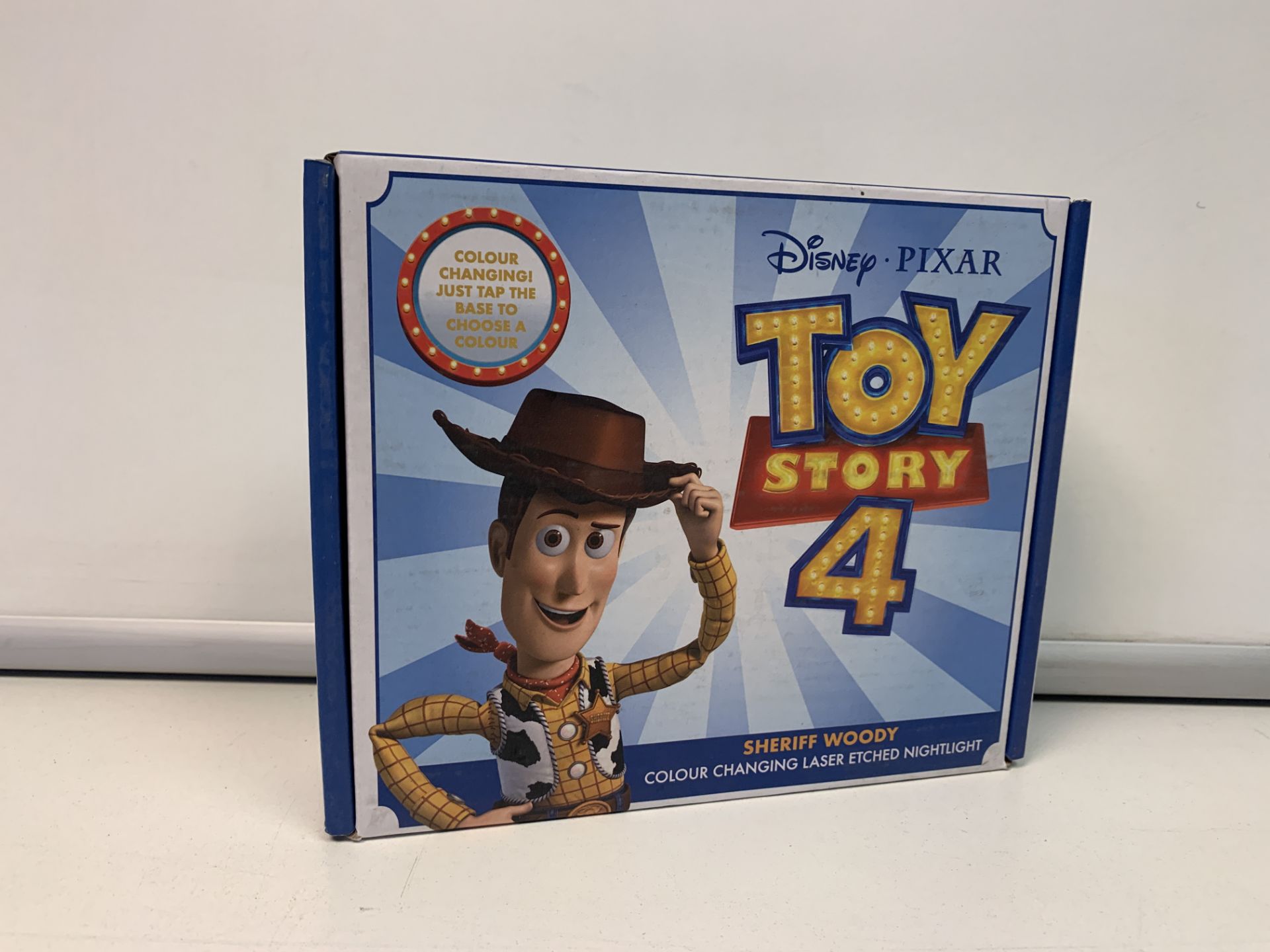 24 X BRAND NEW TOY STORY 4 WOODY SHERIFF COLOUR CHANGING LASER ETCHED NIGHTLIGHTS INSL