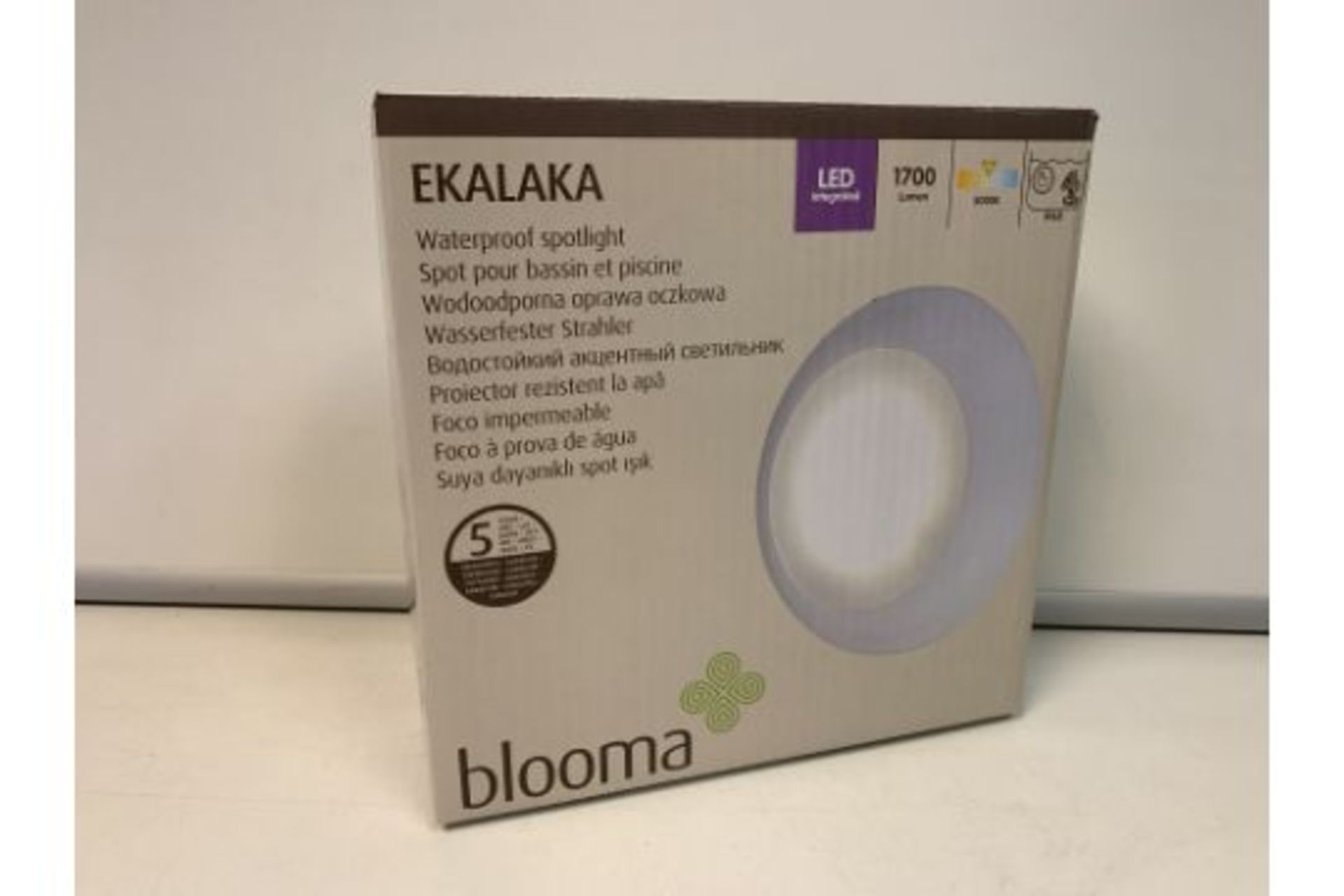 10 x NEW BOXED ELALAKA WATERPROOF OUTDOOR LED SPOTLIGHTS. (ROW8)