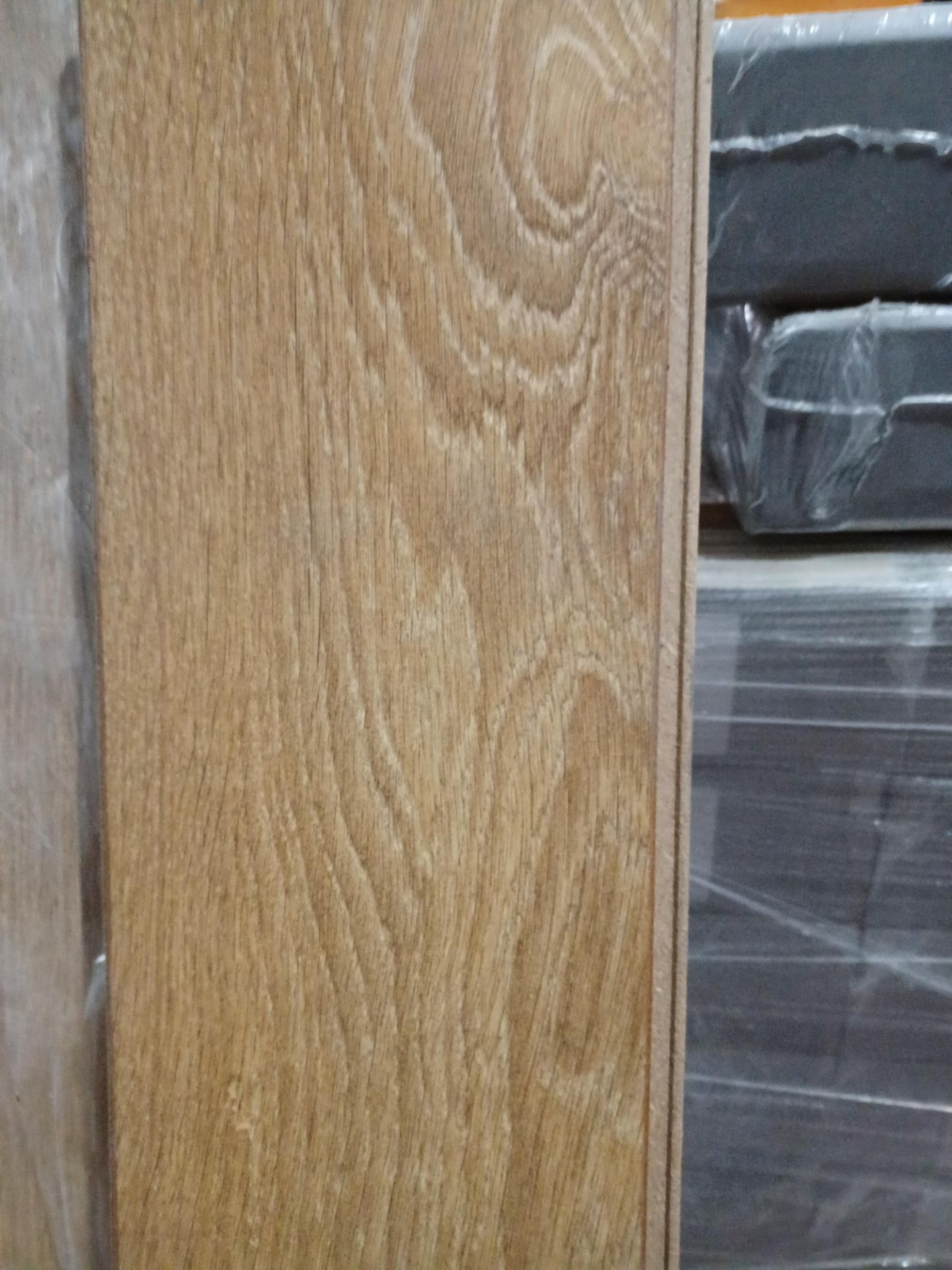 PALLET TO CONTAIN 15 X NEW SEALED PACKS OF COLLARIS HARLECH OAK EFFECT LAMINATE FLOORING. EACH - Image 2 of 2