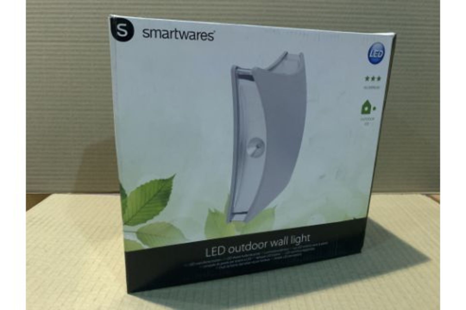 4 X BRAND NEW SMARTWARES LED OUTDOOR WALL LIGHTS R17C