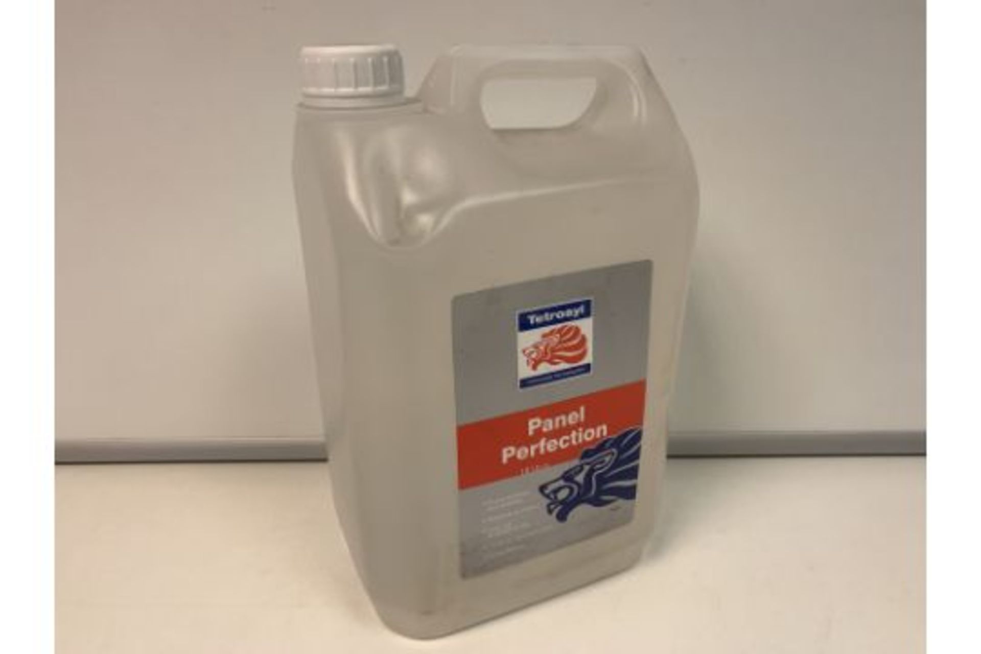 12 X NEW SEALED 5L TUBS OF TETROSYL PANEL PERFECTION. Pre Wipe 5l Degreaser & Silicone Remover. (