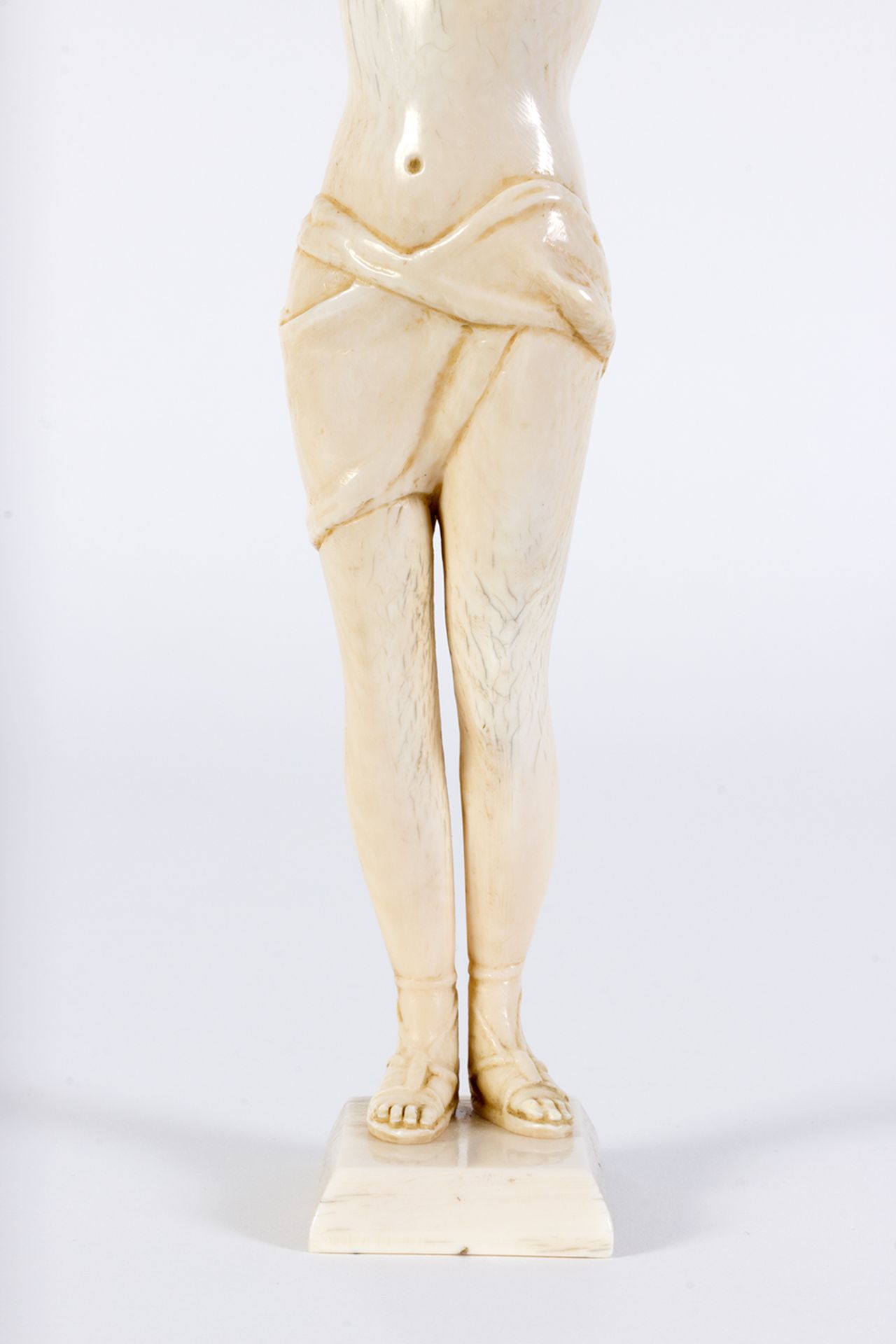 Bailarina semidesnuda con platillos. Art Nouveau. Francia, principios del s.XX. - Bild 6 aus 6