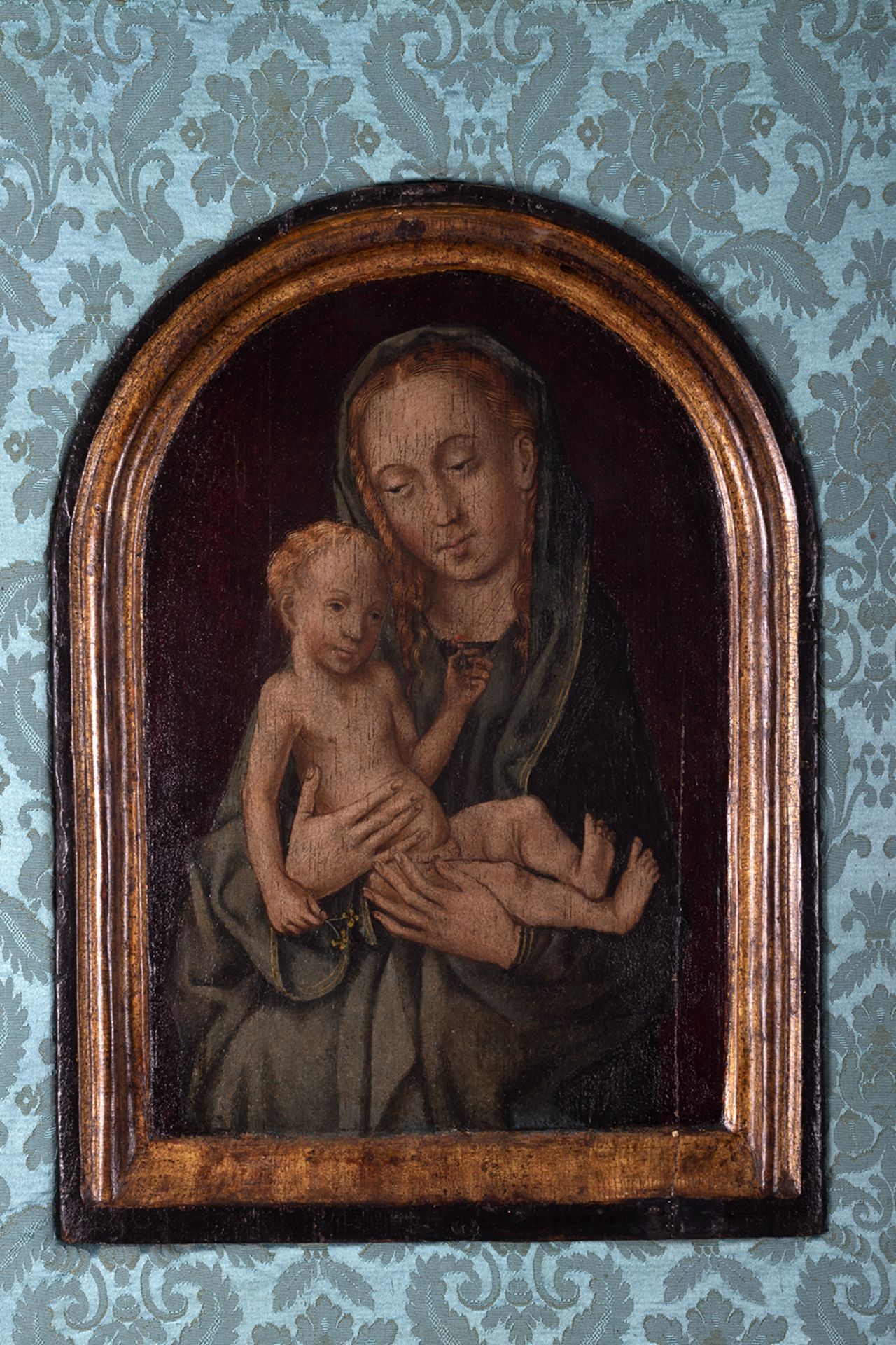 Flemish school from the 16th century. Virgin with Child. - Bild 2 aus 3