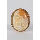 Cameo brooch pendant in gold and rose cut diamonds.