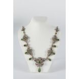 Elizabethan style necklace in silver and gold, decorated with diamond bows, rose cut and emeralds, r