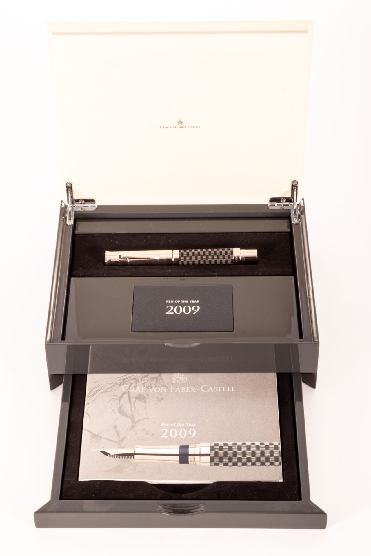 Graf von Faber-Castell fountain pen model "Pen of the year 2009". Commemorate the cave paintings tha - Bild 2 aus 4