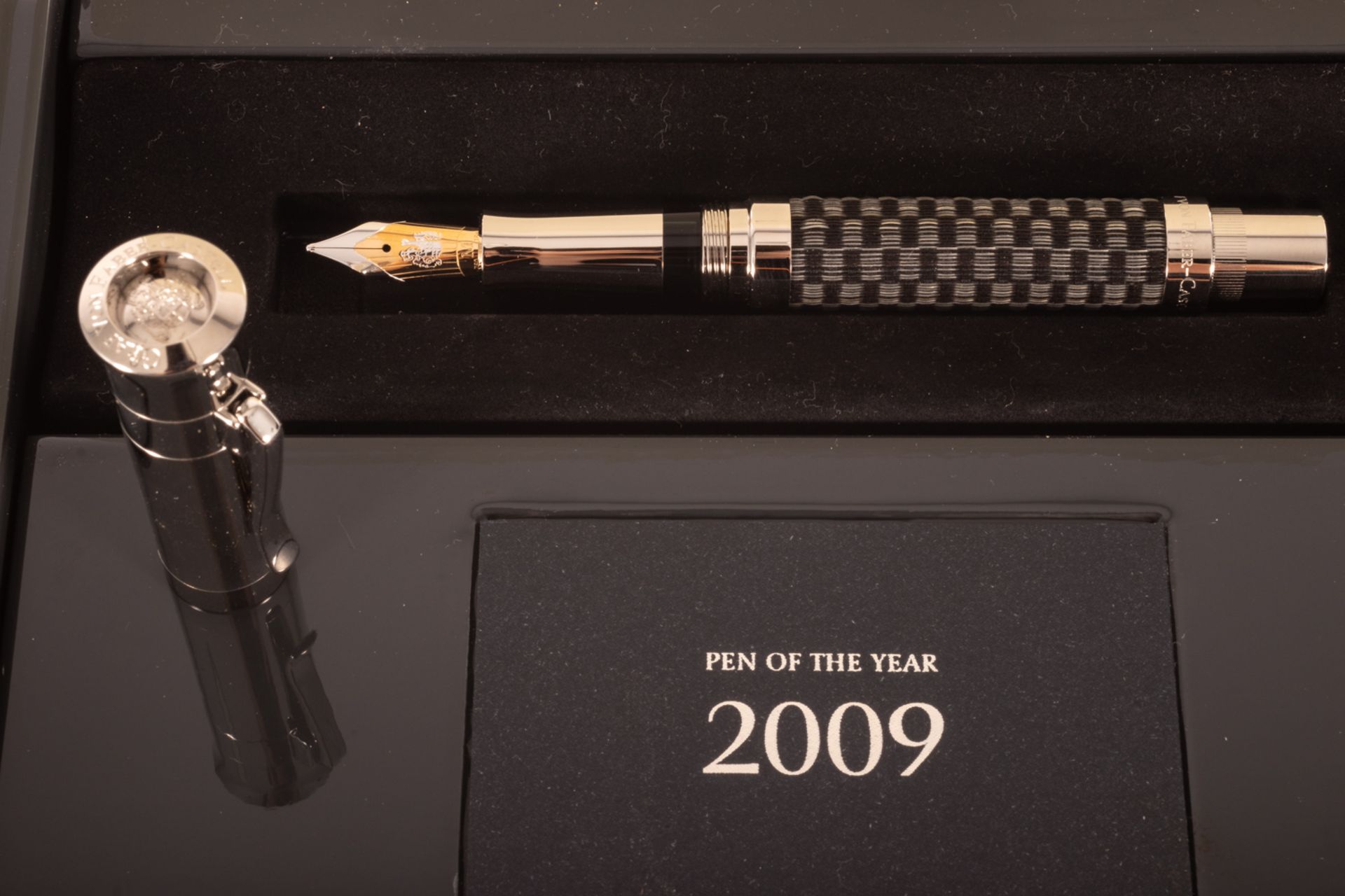 Graf von Faber-Castell fountain pen model "Pen of the year 2009". Commemorate the cave paintings tha - Bild 3 aus 4