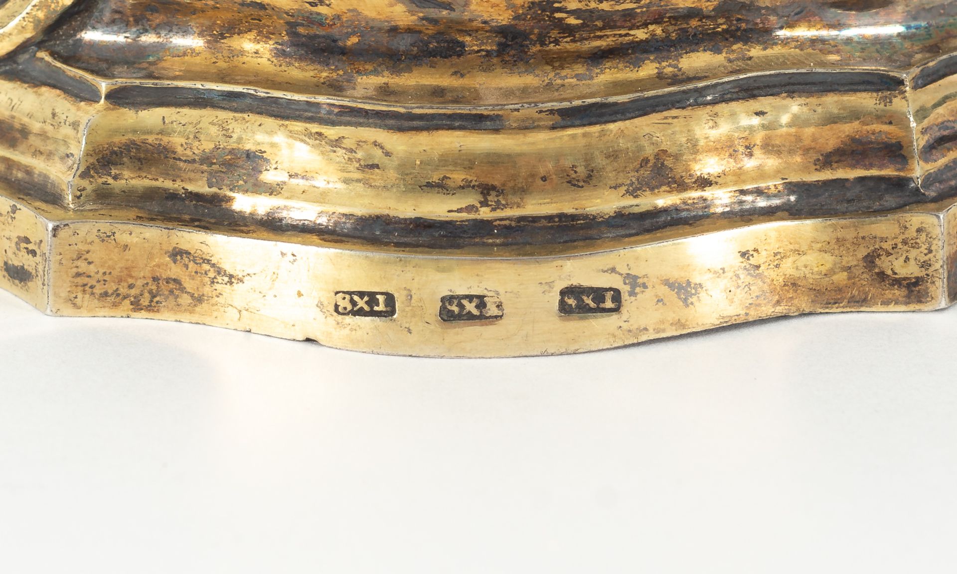 Chalice in gilt silver chiselled and embossed with decoration of symbols of the Passion, 19th centur - Bild 5 aus 5