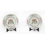 Pair of plates emblazoned in porcelain from Compañía de Indias for export.