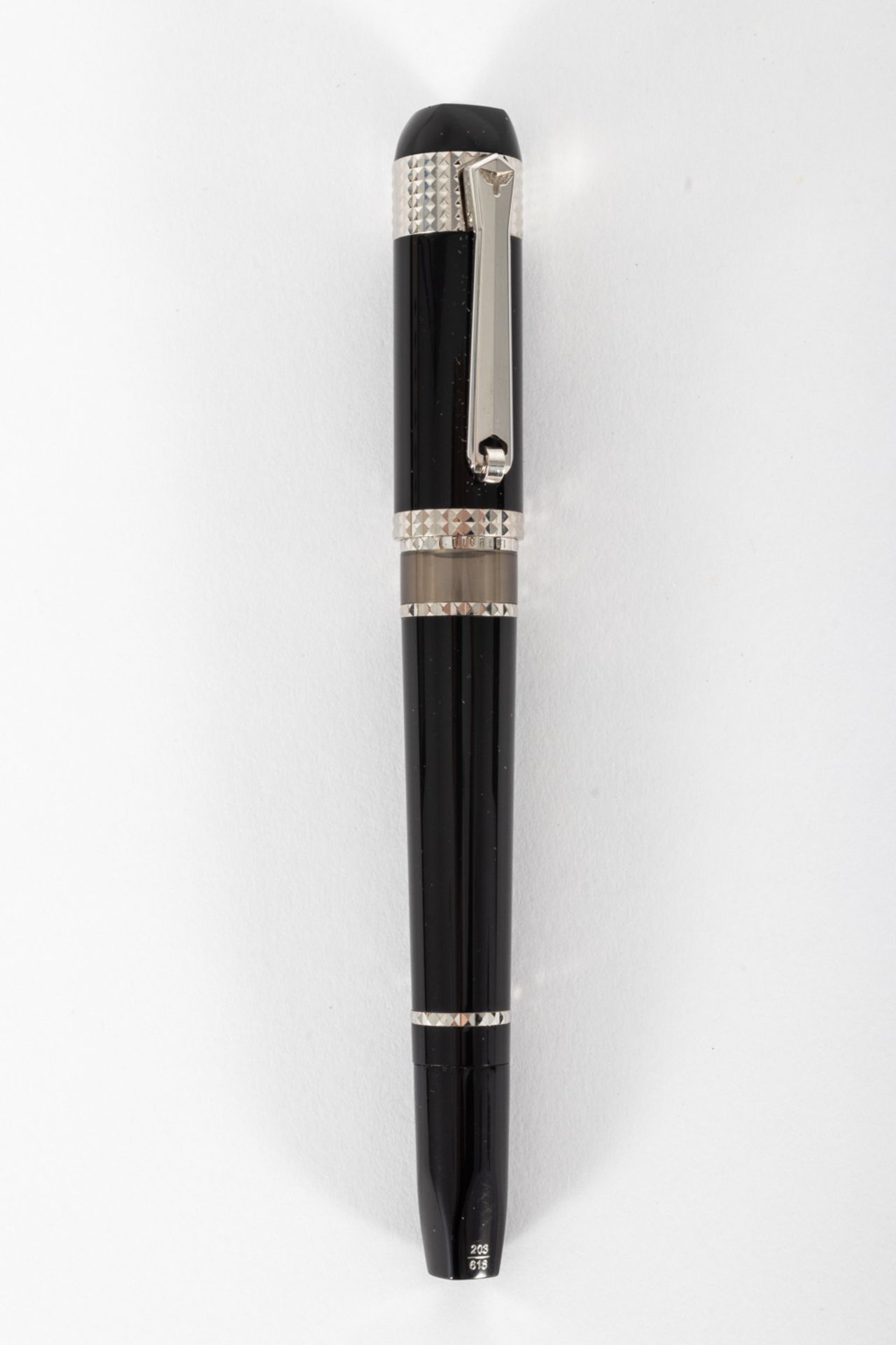 Tibaldi "Divina" fountain pen. Limited edition numbered 203/618.  - Bild 2 aus 3