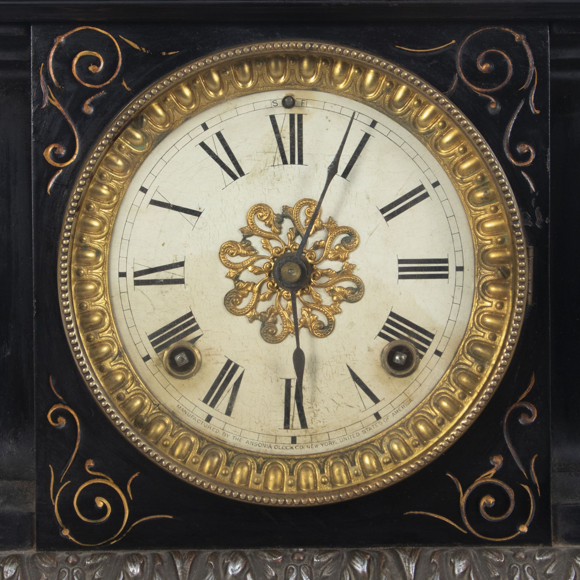 Ansonia table clock. New York, late 19th century. - Image 2 of 3