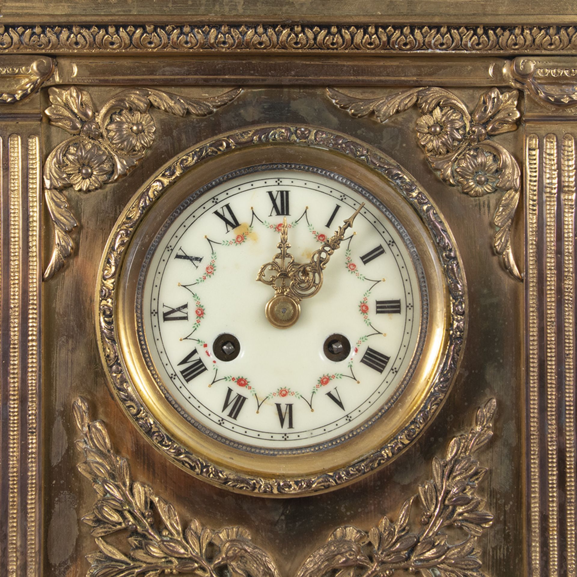 Louis XVI table clock. France, early 20th century. - Image 2 of 3