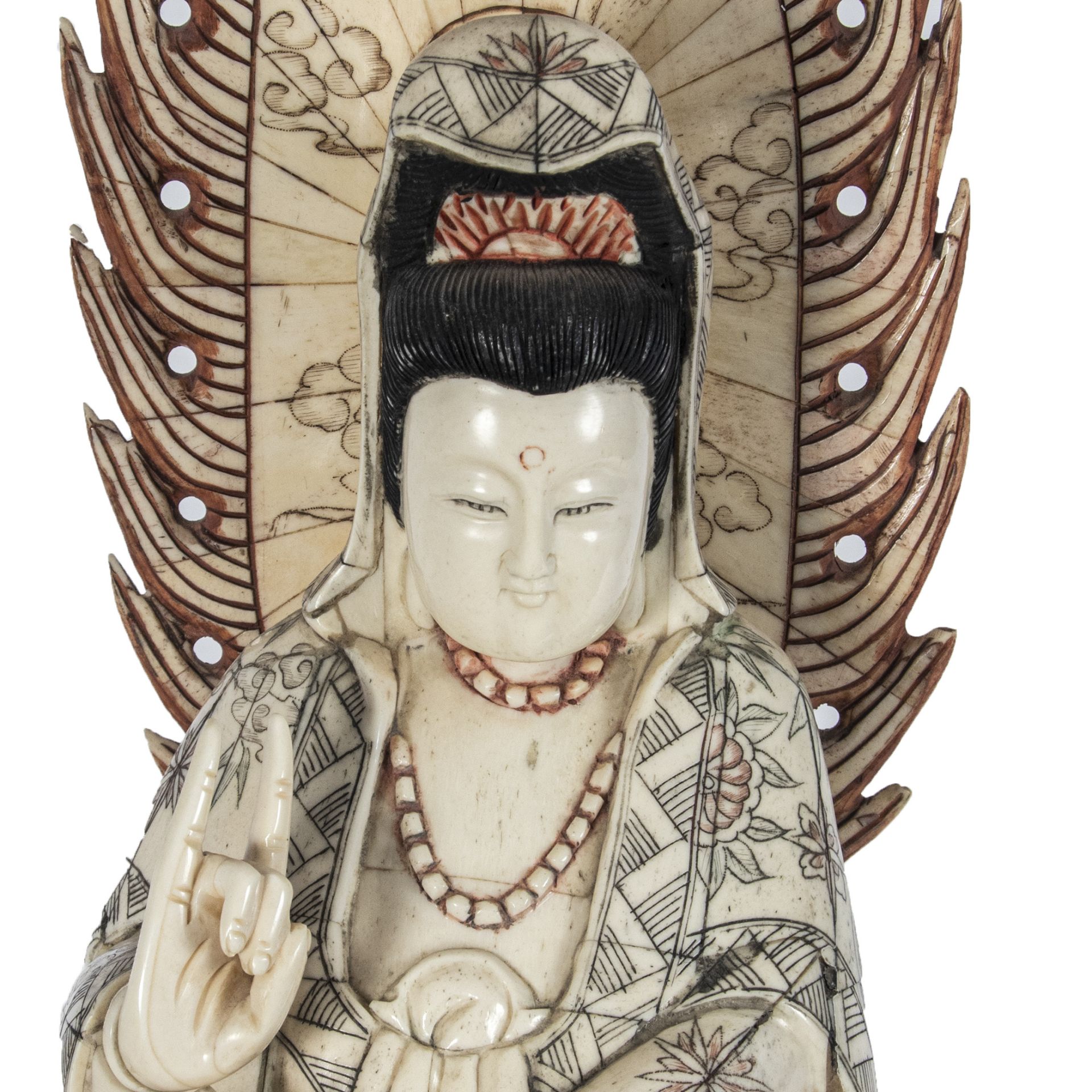 Bone carved Guanyin. China, 20th century. - Image 2 of 4