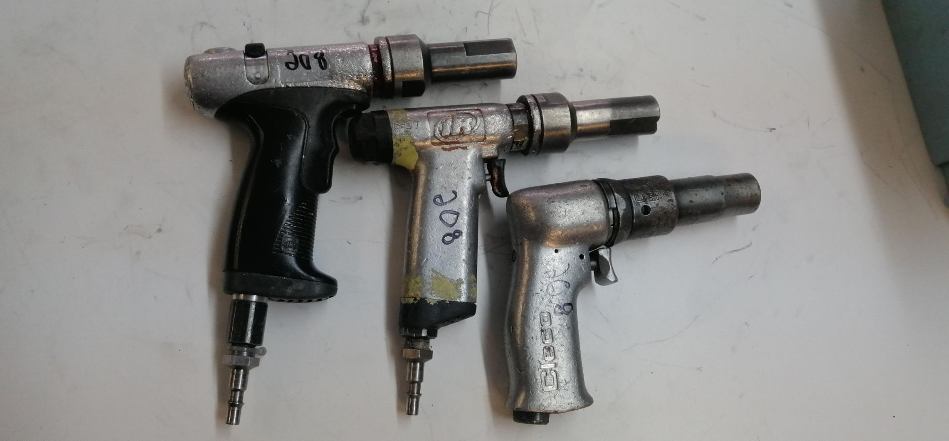 3 Rivet Pneumatic Air Gun