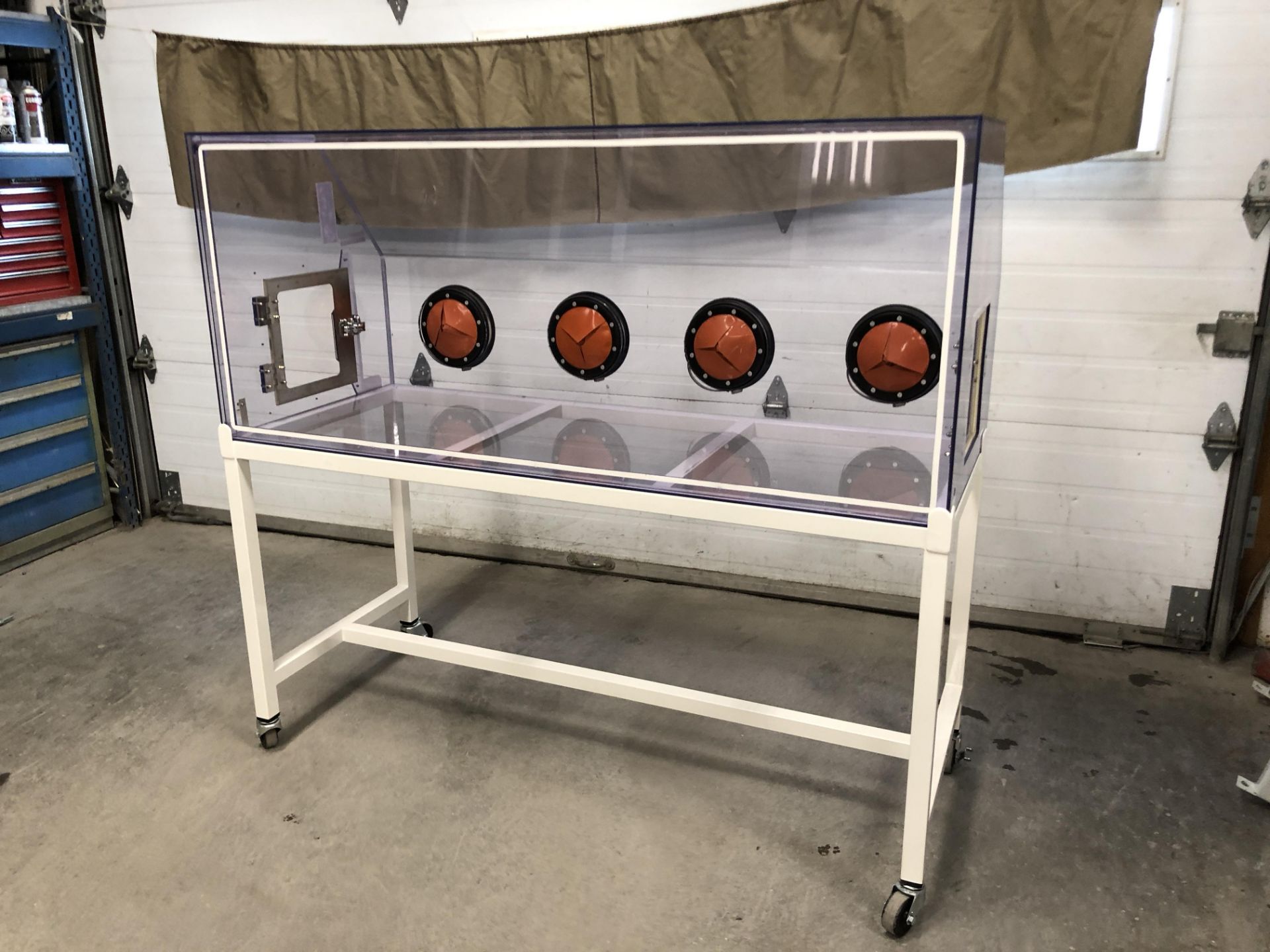 Cleatech Isolation Laboratory Glovebox - Image 8 of 11