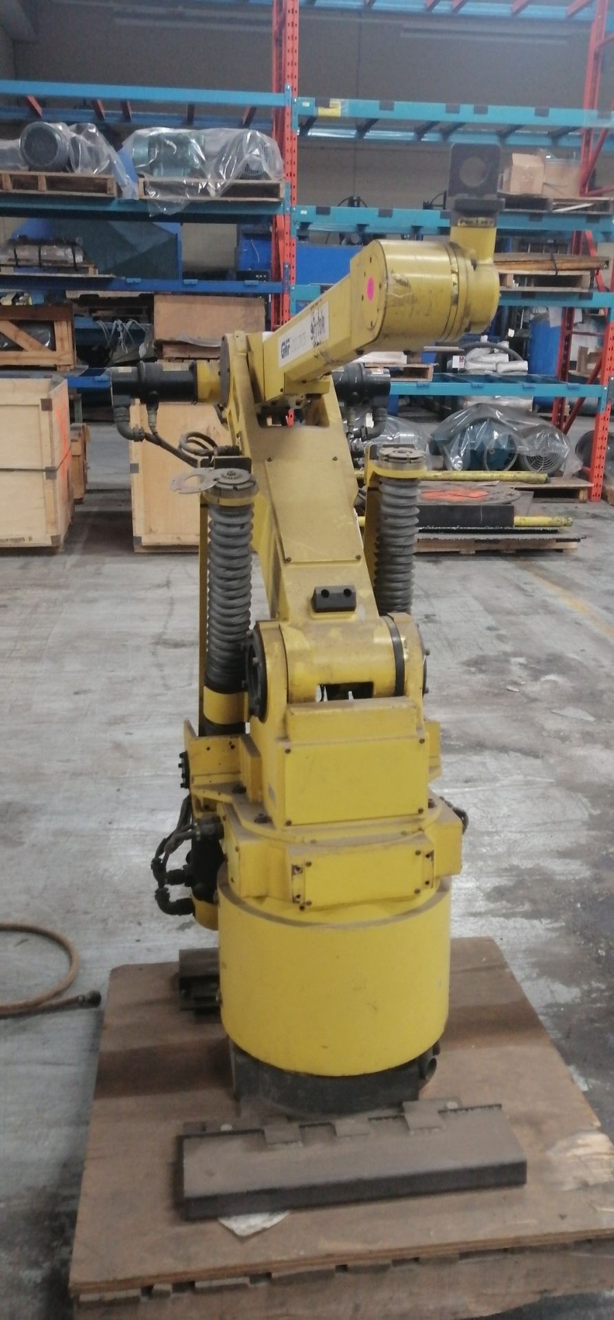 Fanuc Robot S-1 For Parts* - Image 5 of 11