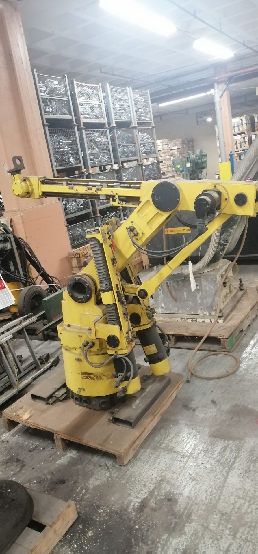 Fanuc Robot S-1 For Parts* - Image 3 of 11