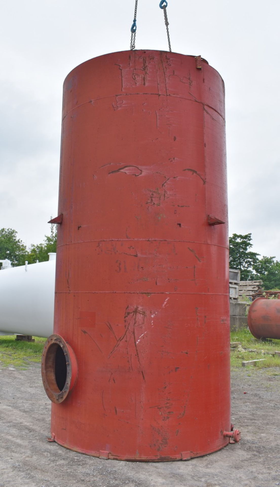 6000 GALLON TANK, CARBON STEEL Item Location : Laval  -CAPACITY:  5000 I.G. / 22 730 L - Image 3 of 6