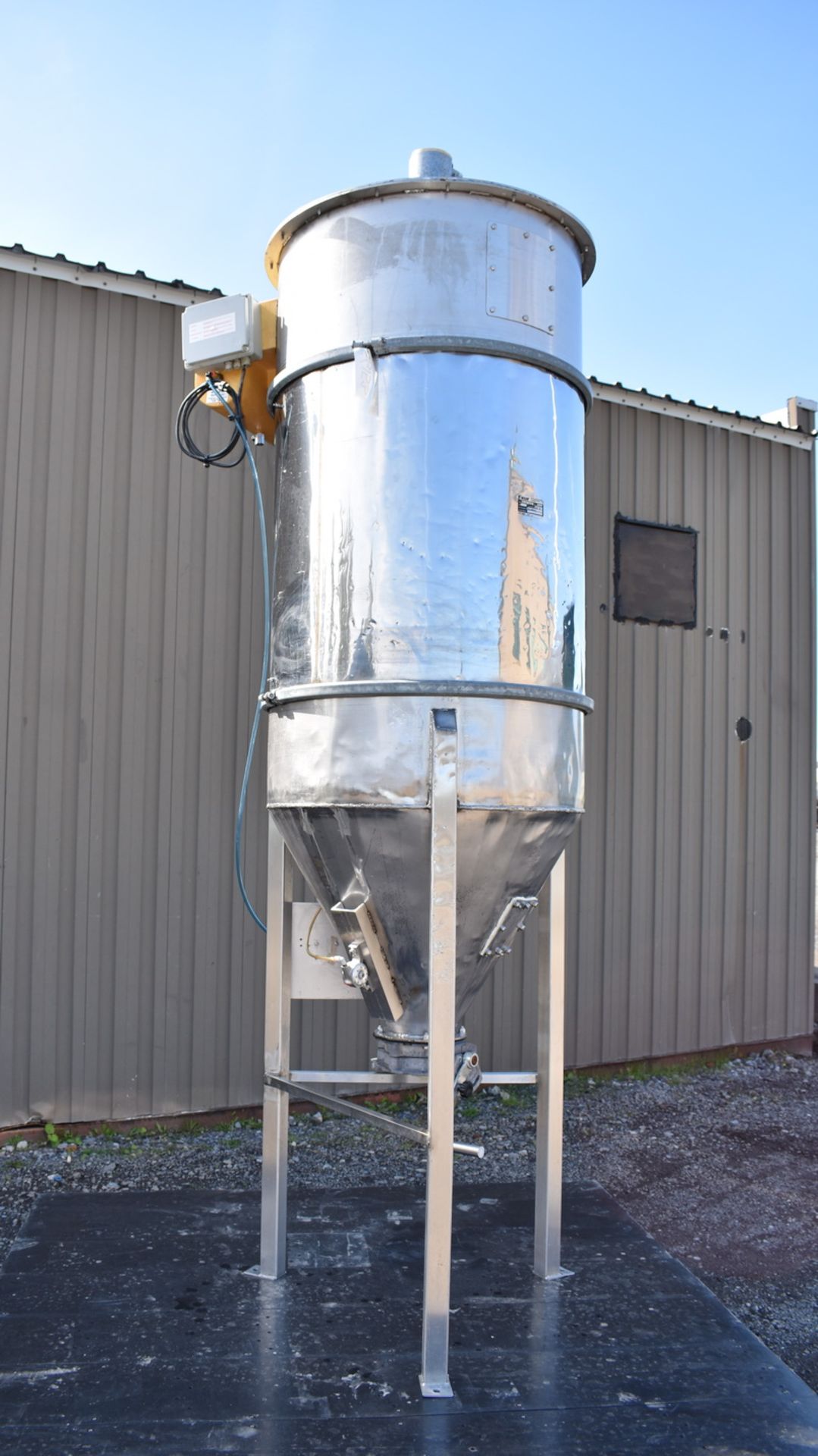 WAM FC3A 200 STAINLESS STEEL DUST COLLECTOR Item Location : Laval  -MANUFACTURER:  WAM - Image 3 of 18