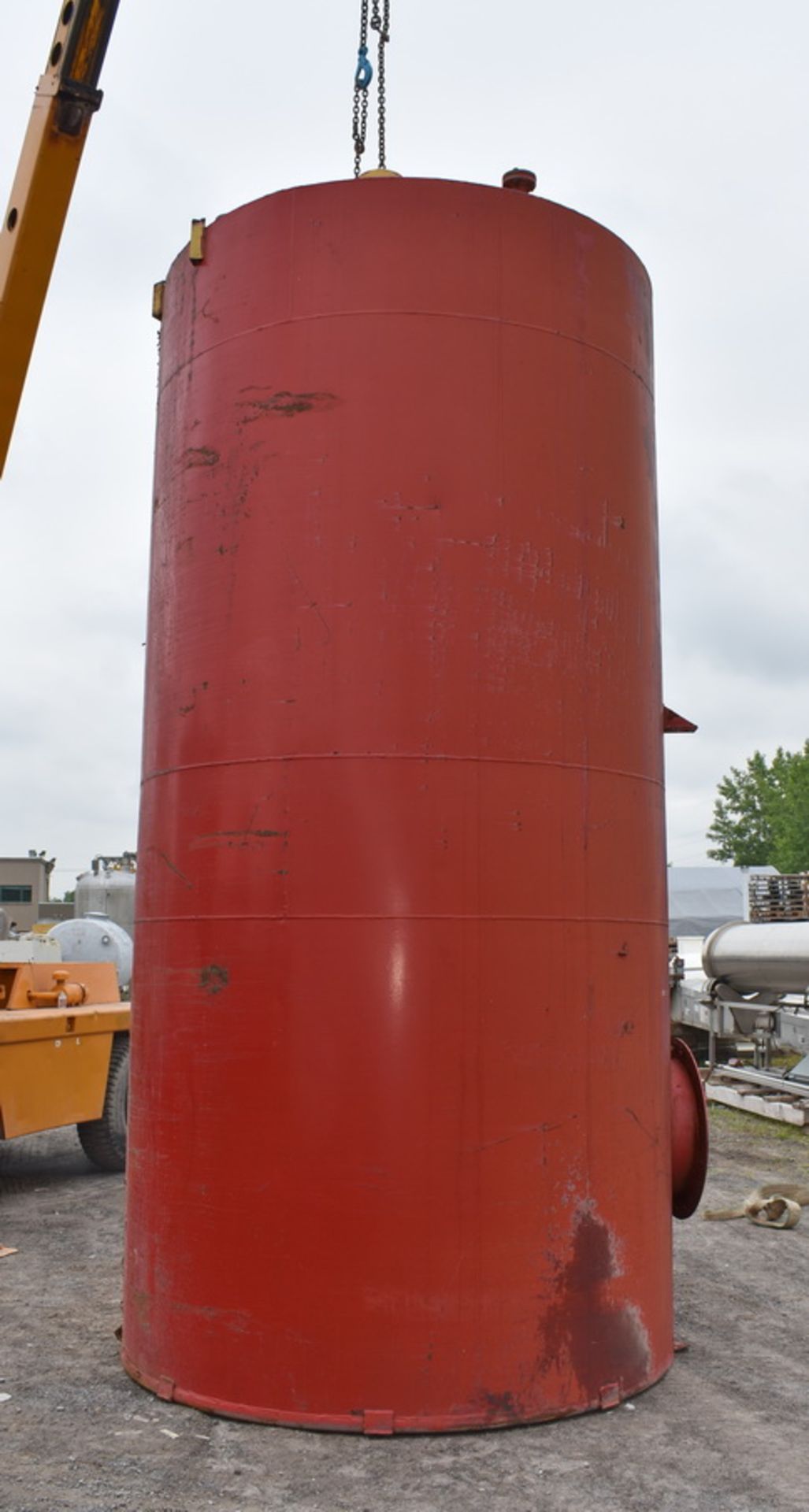 6000 GALLON TANK, CARBON STEEL Item Location : Laval  -CAPACITY:  5000 I.G. / 22 730 L - Image 4 of 6